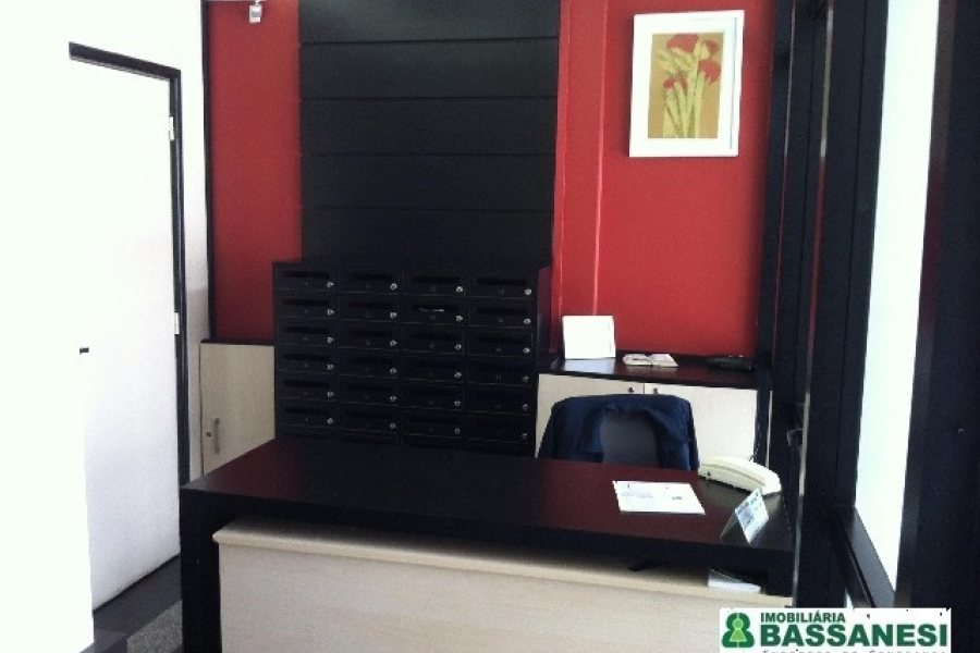 Sala com 70m², 1 vaga, no bairro Centro em Caxias do Sul para Alugar