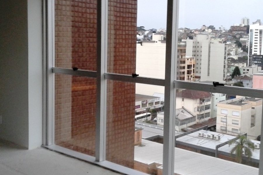 Sala com 52m², 1 vaga, no bairro Centro em Caxias do Sul para Comprar