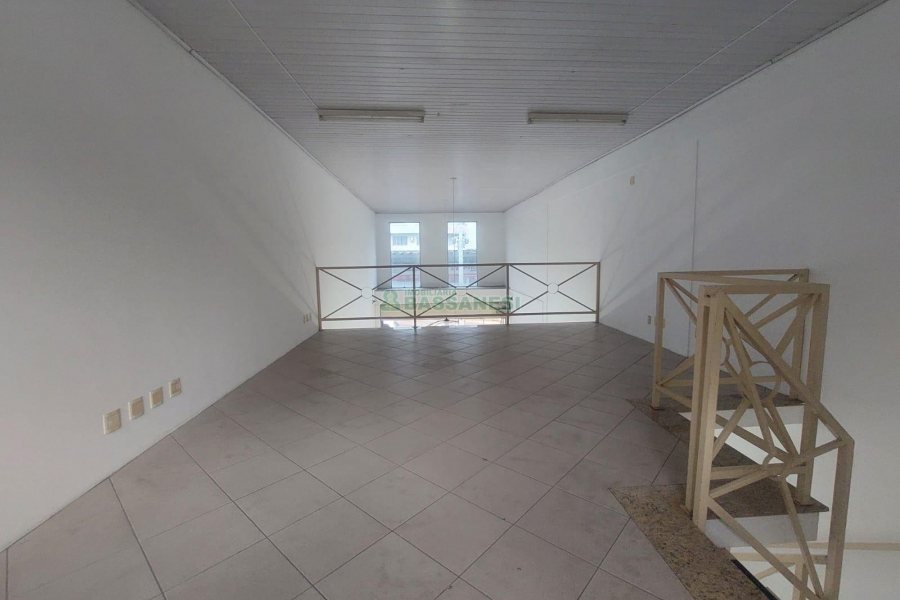 Loja com 105m², no bairro Lourdes em Caxias do Sul para Alugar
