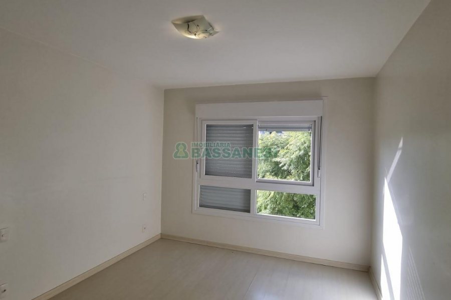 Apartamento com 110m², 3 dormitórios, 2 vagas, no bairro Lourdes em Caxias do Sul para Alugar ou Comprar