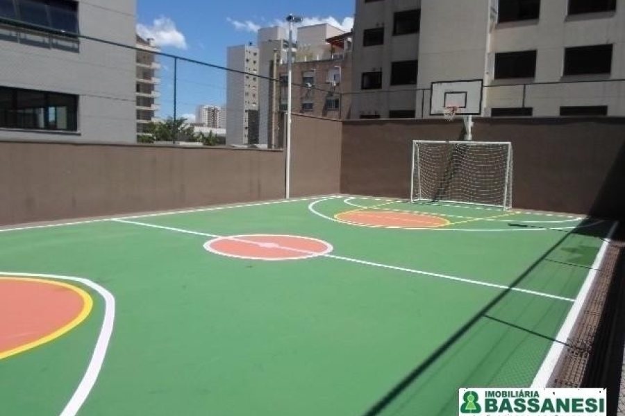 Apartamento com 117m², 3 dormitórios, 2 vagas, no bairro Centro em Caxias do Sul para Comprar