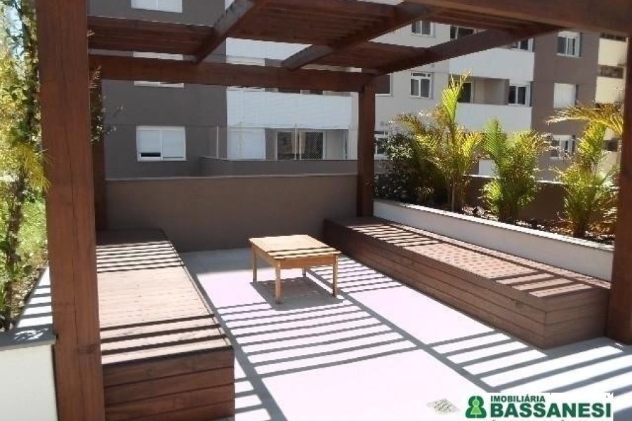 Apartamento com 117m², 3 dormitórios, 2 vagas, no bairro Centro em Caxias do Sul para Comprar
