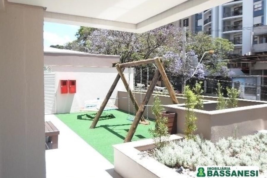 Apartamento com 117m², 3 dormitórios, 2 vagas, no bairro Centro em Caxias do Sul para Comprar