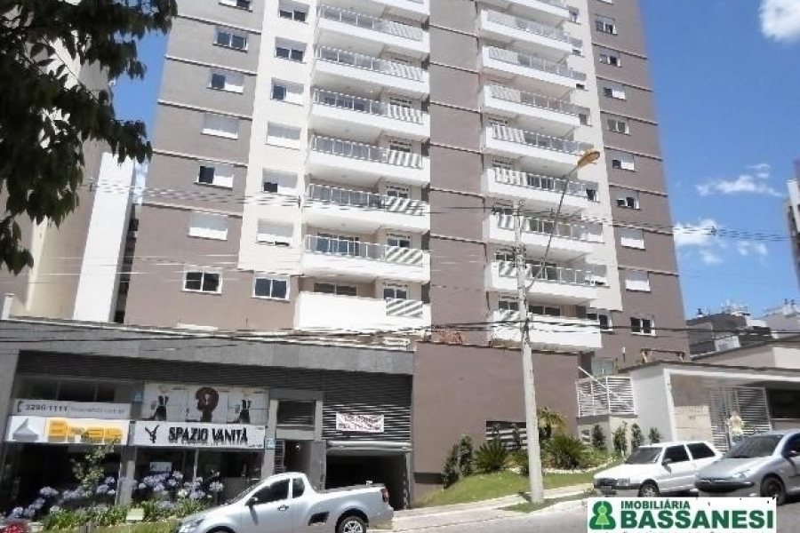 Apartamento com 117m², 3 dormitórios, 2 vagas, no bairro Centro em Caxias do Sul para Comprar
