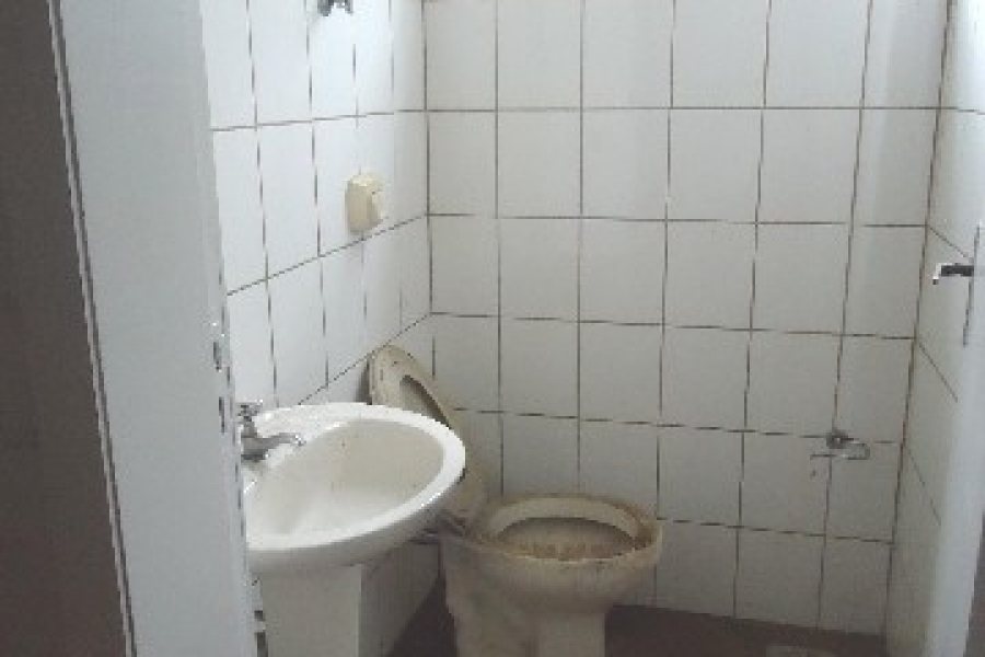Pavilhão com 248m², no bairro Interlagos em Caxias do Sul para Alugar