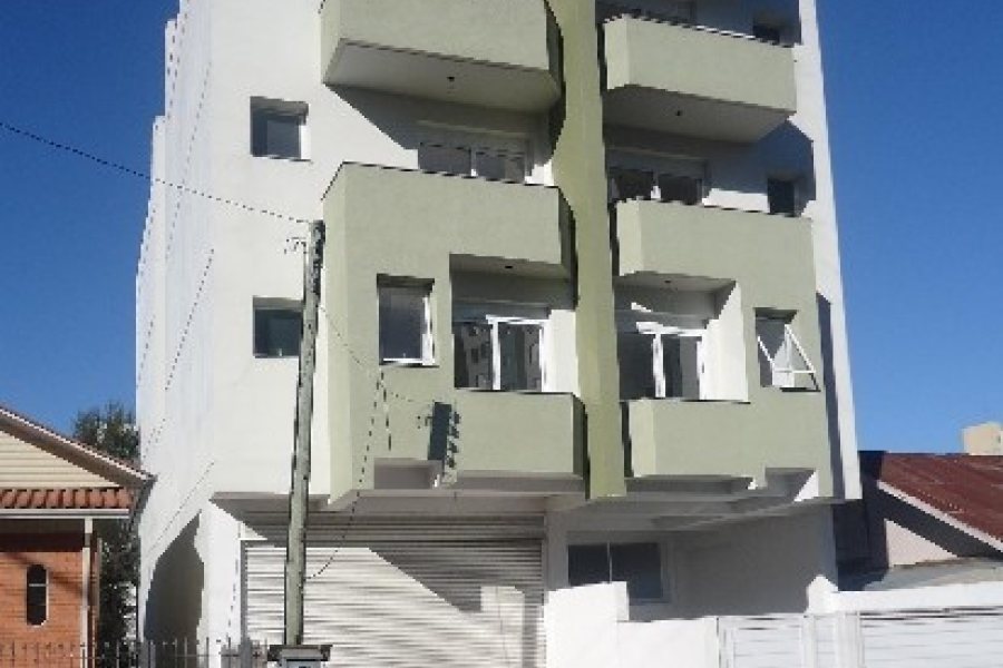 Loja com 98m², no bairro Lourdes em Caxias do Sul para Comprar