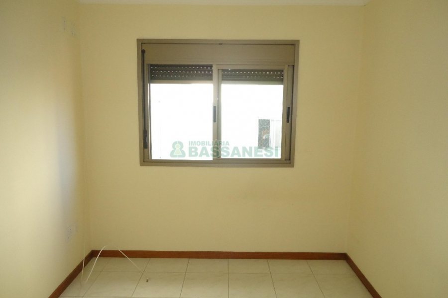 Apartamento com 60m², 2 dormitórios, 1 vaga, no bairro Petrópolis em Caxias do Sul para Alugar