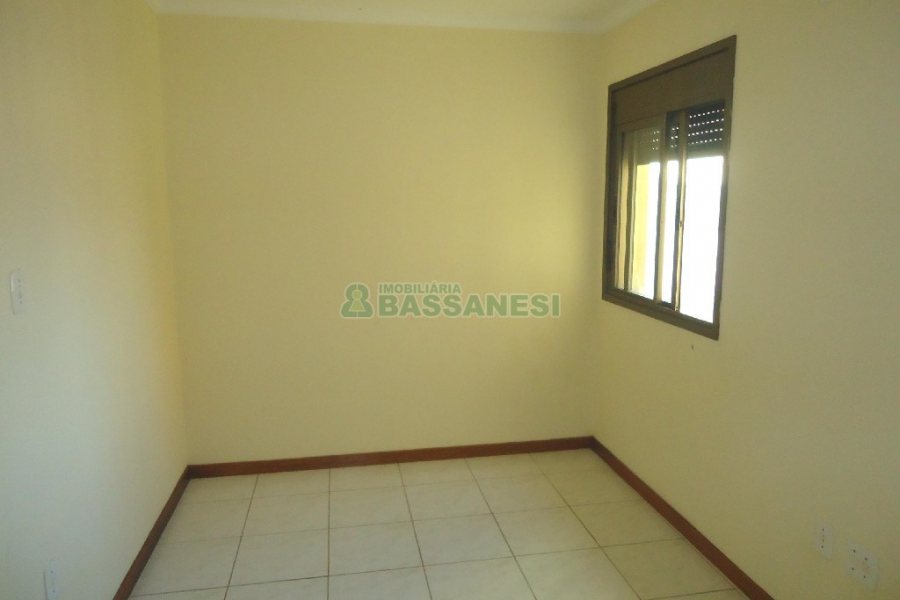 Apartamento com 60m², 2 dormitórios, 1 vaga, no bairro Petrópolis em Caxias do Sul para Alugar