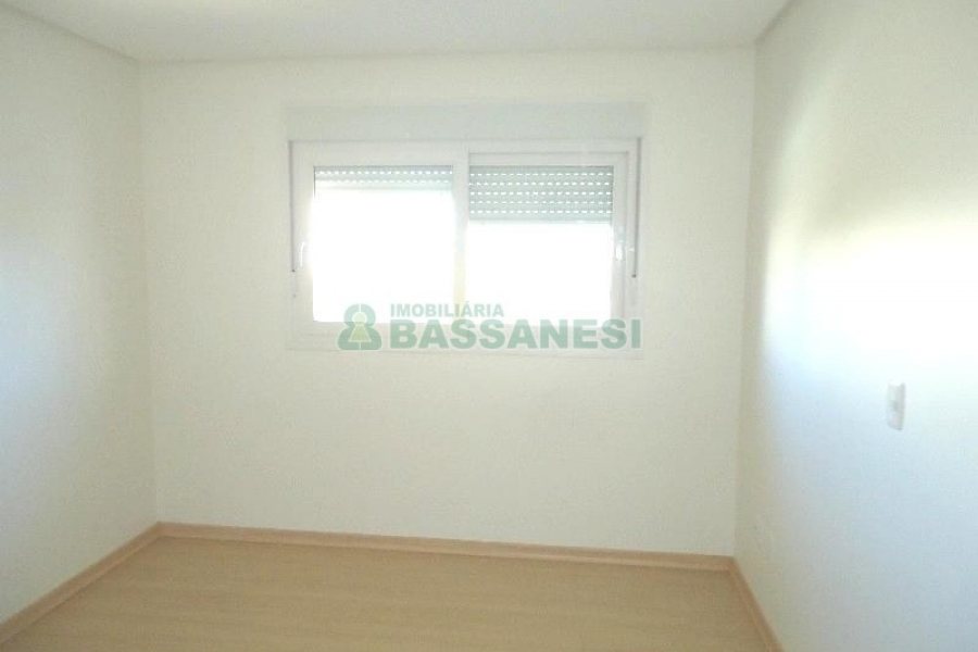 Apartamento com 93m², 2 dormitórios, 2 vagas, no bairro Villagio Iguatemi em Caxias do Sul para Alugar