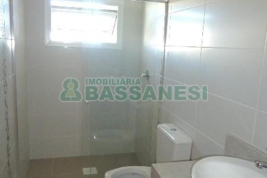 Apartamento com 93m², 2 dormitórios, 2 vagas, no bairro Villagio Iguatemi em Caxias do Sul para Alugar