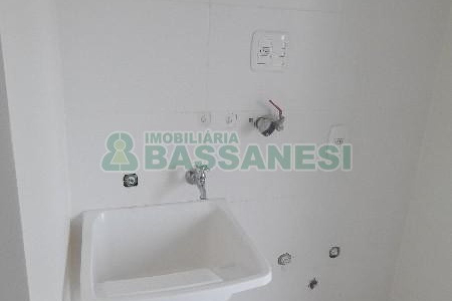 Apartamento com 93m², 2 dormitórios, 2 vagas, no bairro Villagio Iguatemi em Caxias do Sul para Alugar