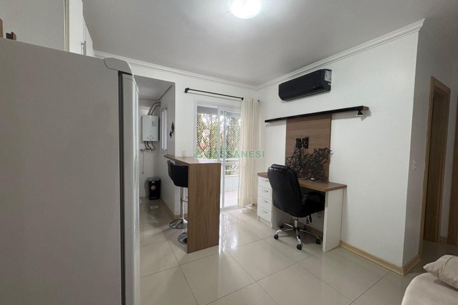 Apto Mobiliado com 37m², 1 dormitório, 1 vaga, no bairro Petrópolis em Caxias do Sul para Alugar