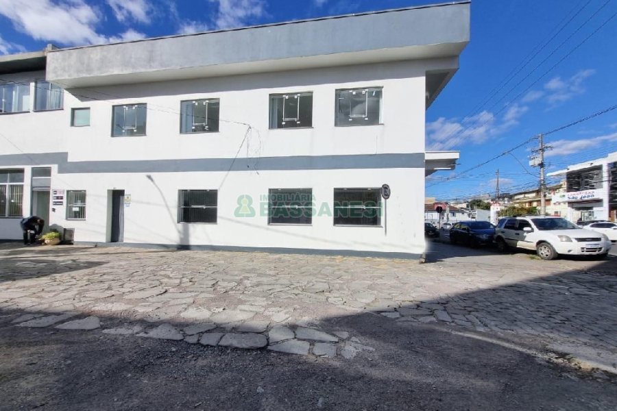 Loja com 154m², no bairro Cruzeiro em Caxias do Sul para Alugar