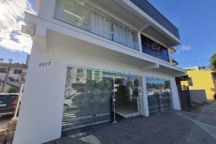 Loja com 154m², no bairro Cruzeiro em Caxias do Sul para Alugar
