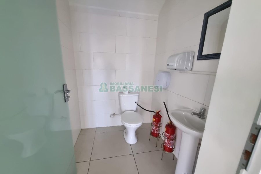 Loja com 154m², no bairro Cruzeiro em Caxias do Sul para Alugar