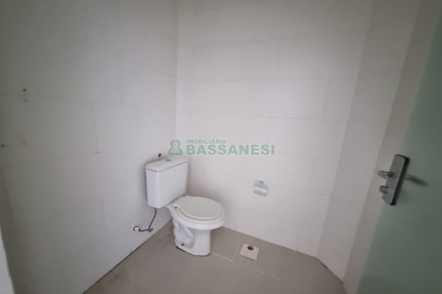 Loja com 154m², no bairro Cruzeiro em Caxias do Sul para Alugar