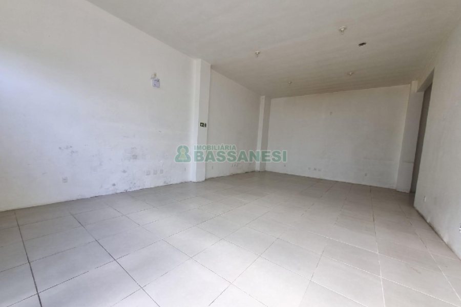 Loja com 154m², no bairro Cruzeiro em Caxias do Sul para Alugar