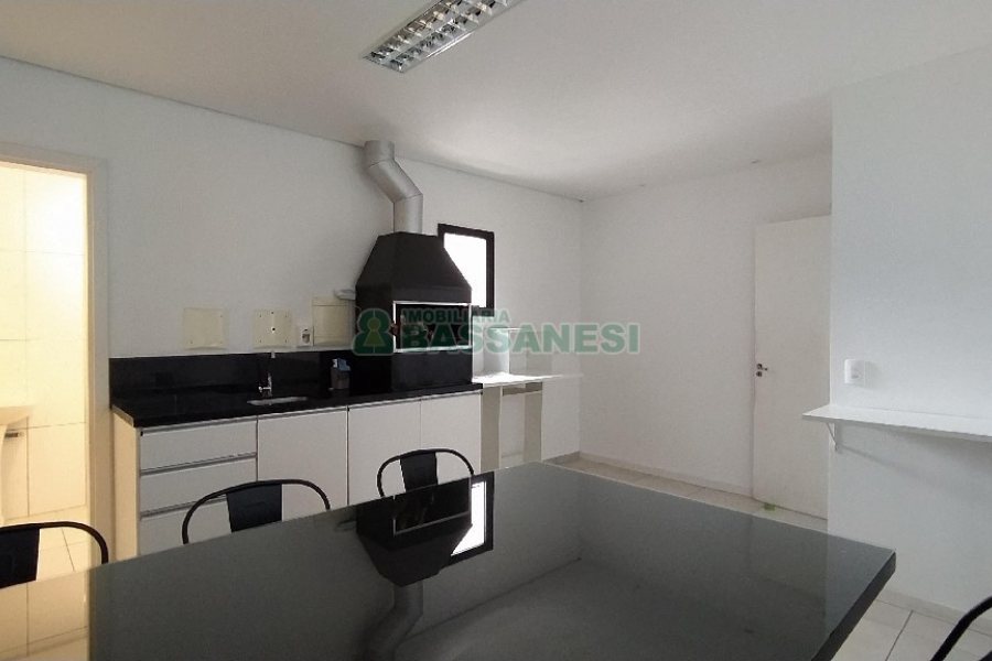 Sala com 207m², no bairro Floresta em Caxias do Sul para Alugar