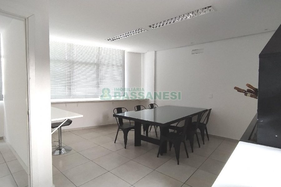 Sala com 207m², no bairro Floresta em Caxias do Sul para Alugar
