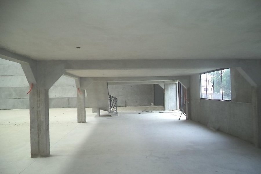 Pavilhão com 678m², no bairro Ana Rech em Caxias do Sul para Alugar