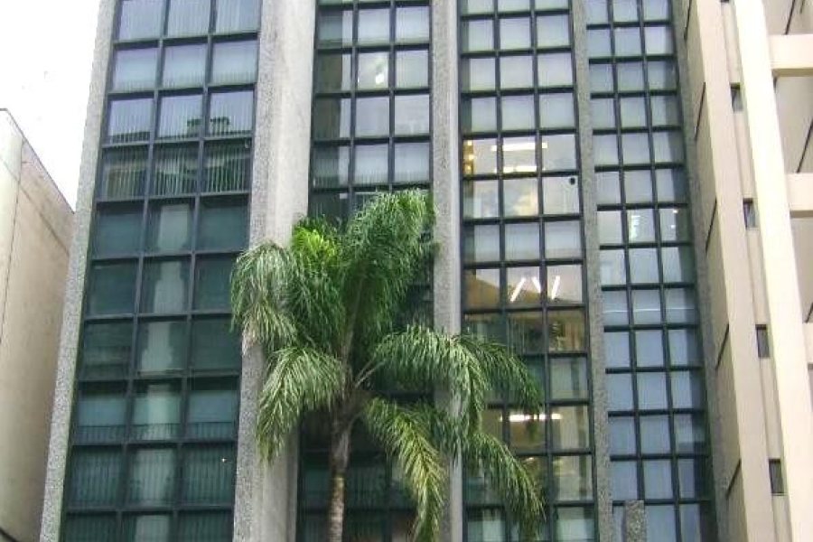 Sala com 55m², no bairro Centro em Caxias do Sul para Comprar