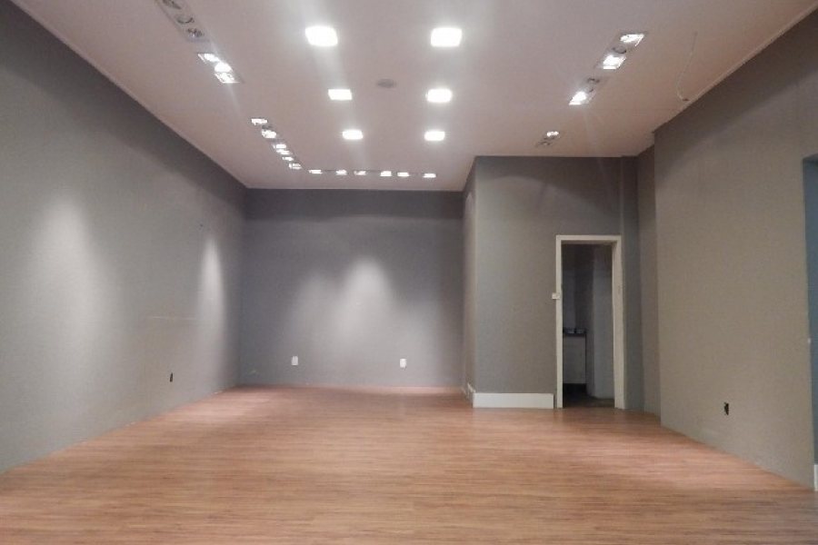 Loja com 105m², no bairro São Pelegrino em Caxias do Sul para Alugar