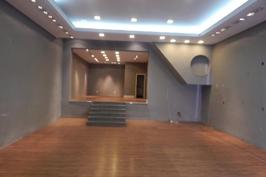 Loja com 105m², no bairro São Pelegrino em Caxias do Sul para Alugar