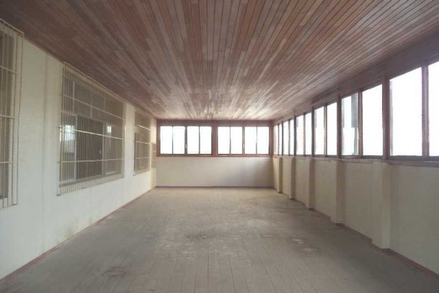 Loja com 500m², no bairro Centro em Caxias do Sul para Alugar ou Comprar