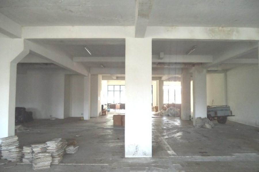 Loja com 500m², no bairro Centro em Caxias do Sul para Alugar ou Comprar