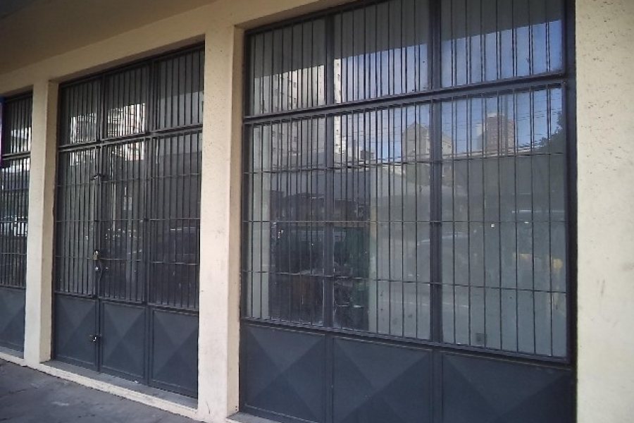 Loja com 500m², no bairro Centro em Caxias do Sul para Alugar ou Comprar