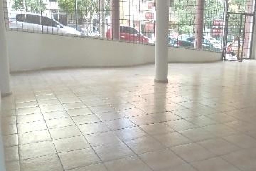 Loja com 247m², no bairro Centro em Caxias do Sul para Alugar
