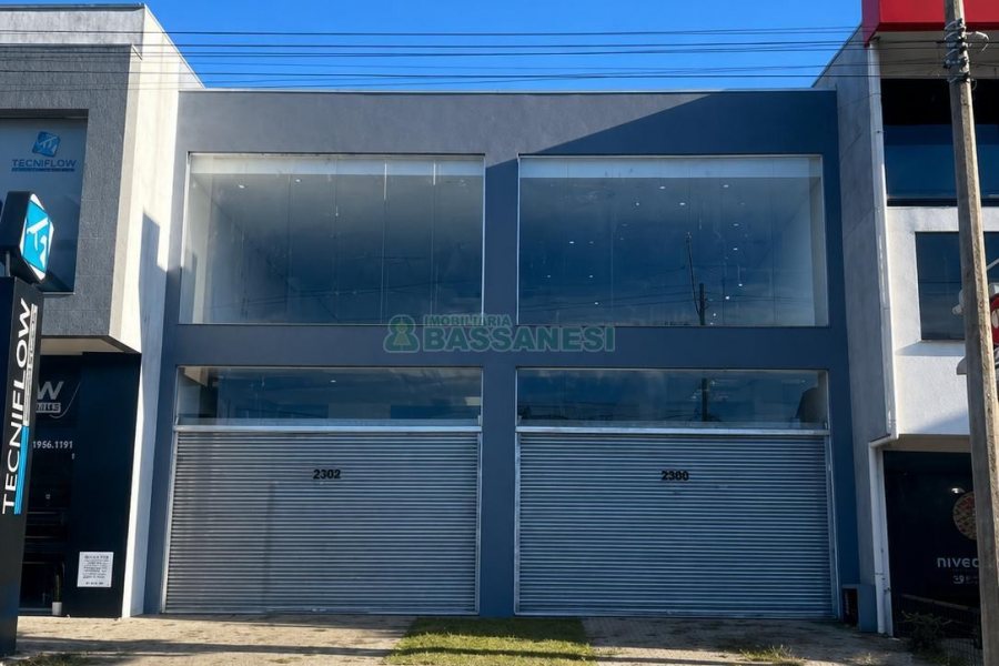 Loja com 230m², no bairro Interlagos em Caxias do Sul para Alugar