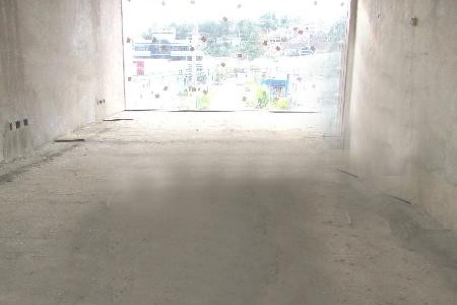 Loja com 210m², no bairro Interlagos em Caxias do Sul para Comprar