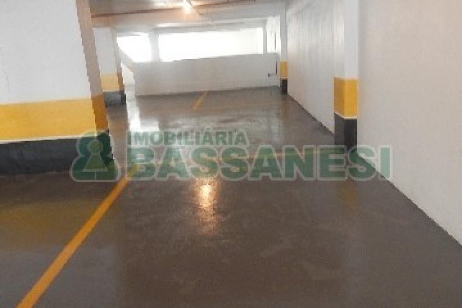 Sala com 53m², 1 vaga, no bairro Centro em Caxias do Sul para Comprar