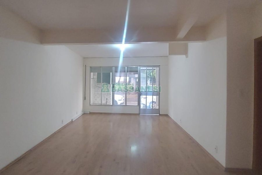 Casa Comercial com 263m², no bairro São Pelegrino em Caxias do Sul para Alugar