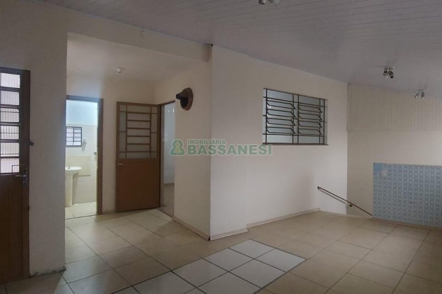 Casa Comercial com 263m², no bairro São Pelegrino em Caxias do Sul para Alugar