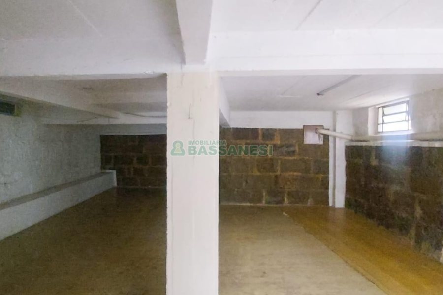 Casa Comercial com 263m², no bairro São Pelegrino em Caxias do Sul para Alugar