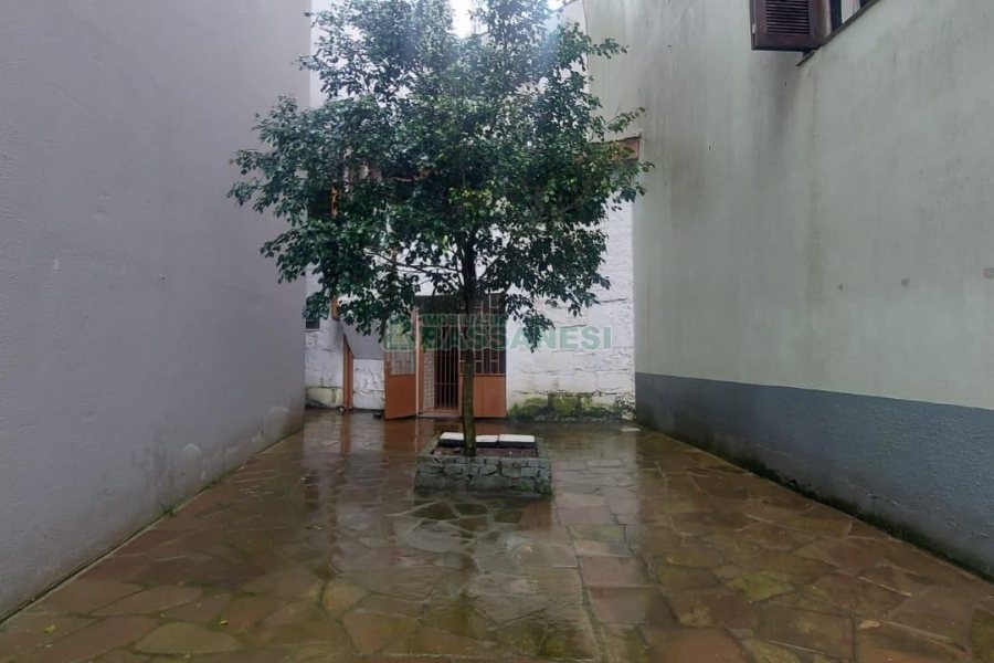 Casa Comercial com 263m², no bairro São Pelegrino em Caxias do Sul para Alugar