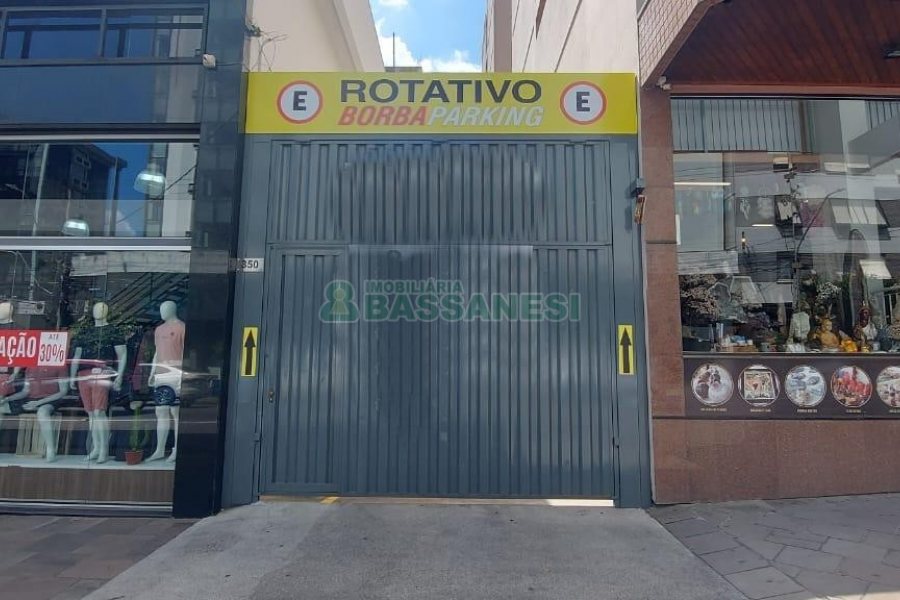 Estacionamento com 100m², no bairro São Pelegrino em Caxias do Sul para Alugar