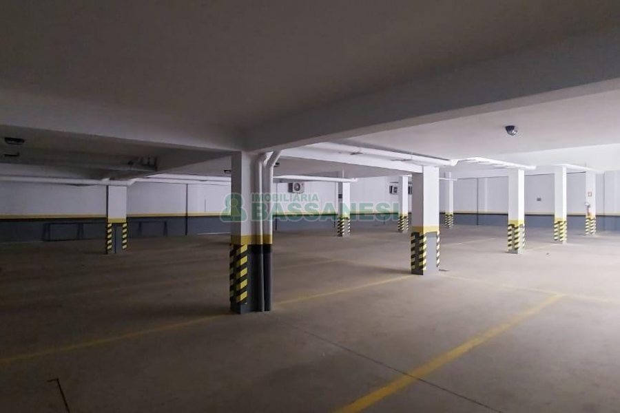 Estacionamento com 100m², no bairro São Pelegrino em Caxias do Sul para Alugar