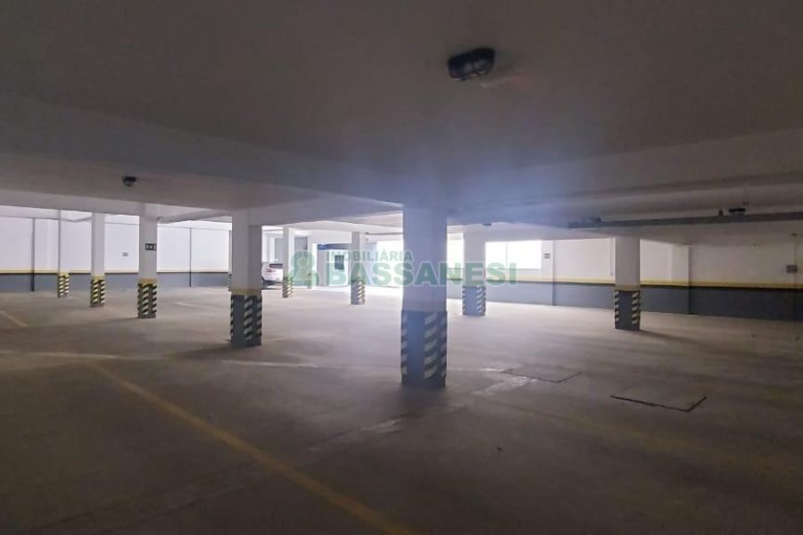 Estacionamento com 100m², no bairro São Pelegrino em Caxias do Sul para Alugar
