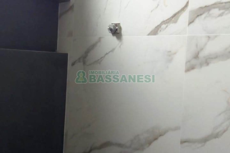 Apartamento com 115m², 3 dormitórios, 2 vagas, no bairro Marechal Floriano em Caxias do Sul para Comprar