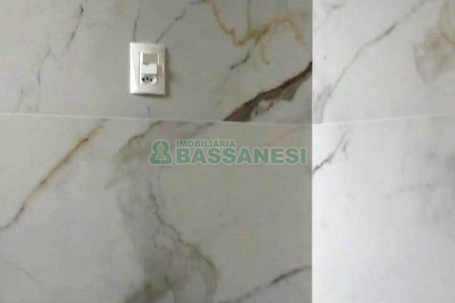 Apartamento com 115m², 3 dormitórios, 2 vagas, no bairro Marechal Floriano em Caxias do Sul para Comprar