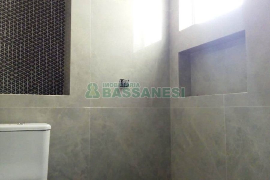 Apartamento com 115m², 3 dormitórios, 2 vagas, no bairro Marechal Floriano em Caxias do Sul para Comprar