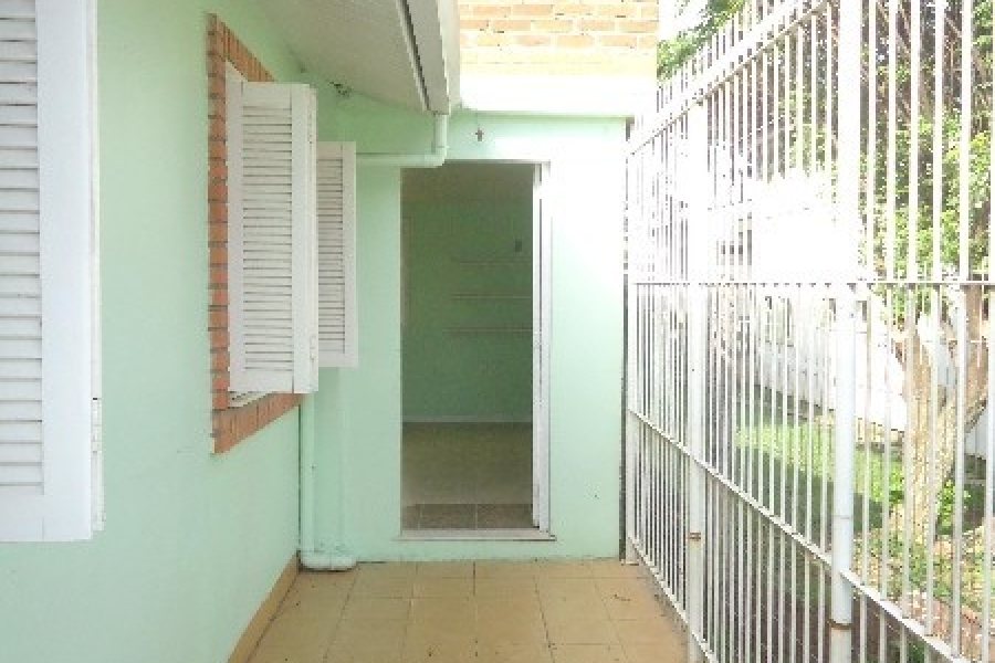 Casa com 50m², 2 dormitórios, no bairro Santa Catarina em Caxias do Sul para Comprar