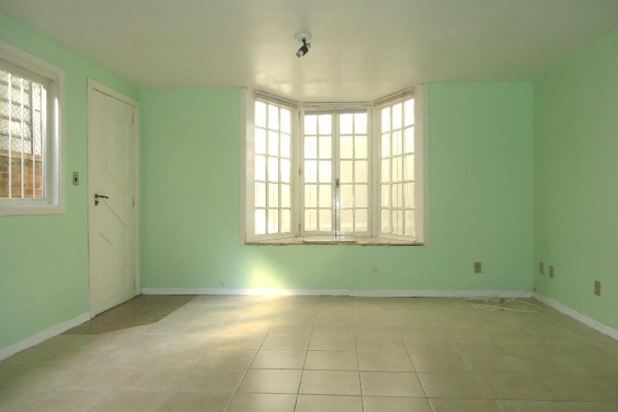 Casa com 50m², 2 dormitórios, no bairro Santa Catarina em Caxias do Sul para Comprar