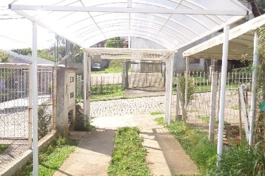 Casa com 50m², 2 dormitórios, no bairro Santa Catarina em Caxias do Sul para Comprar