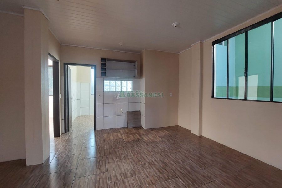 Apartamento com 94m², 2 dormitórios, 1 vaga, no bairro Interlagos em Caxias do Sul para Alugar