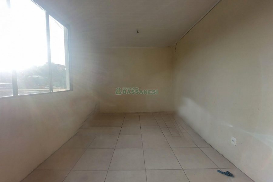 Apartamento com 94m², 2 dormitórios, 1 vaga, no bairro Interlagos em Caxias do Sul para Alugar