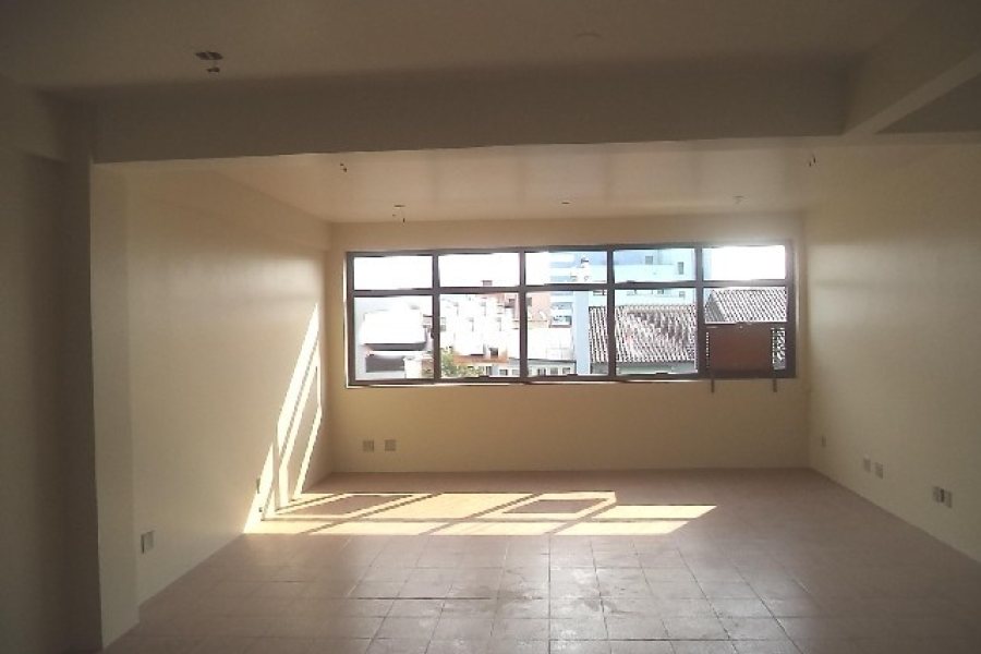 Sala com 52m², no bairro Centro em Caxias do Sul para Comprar